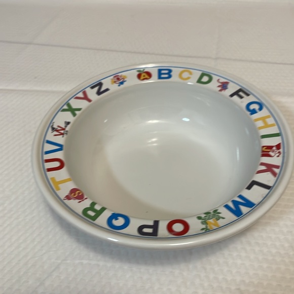 My Alphabet By Epoch Child’s plate set - Picture 4 of 6